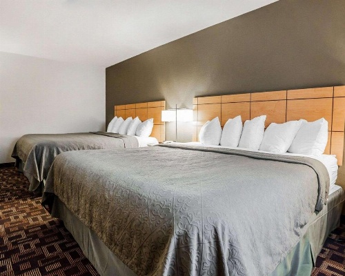 Quality Inn & Suites Des Moines Airport image 25