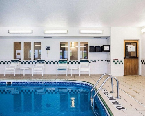 Quality Inn & Suites Des Moines Airport image 28